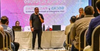 Becas Para Jóvenes: Inscripción Abierta Para Construir Tu Futuro