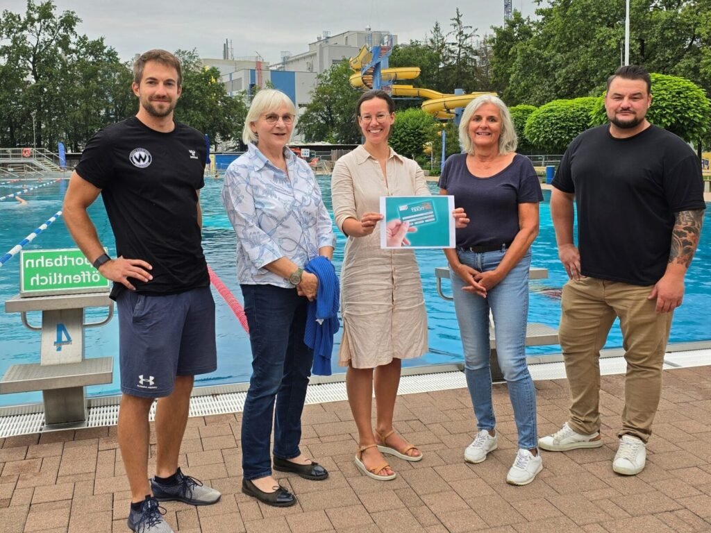 Carrera Urbana Internacional Noche De San Anton Juvenil A Veterano Y Discapacitados Mayores De 16 Anos