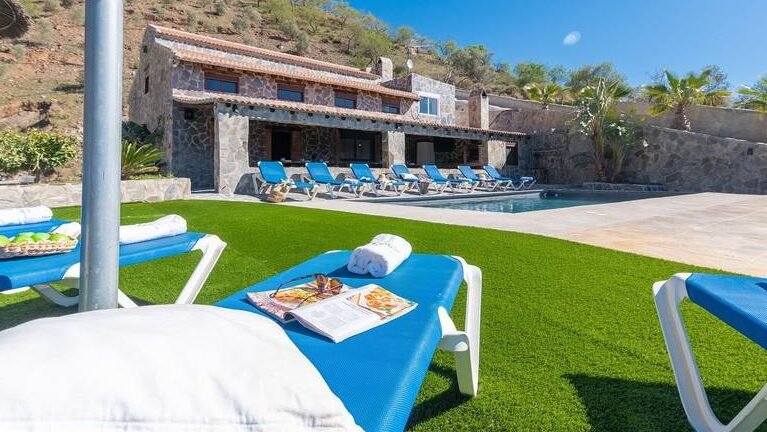 Campo Traves Villa De Torrox