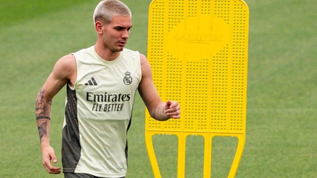 Inscripción De Mastantuono En La Filial Del Real Madrid